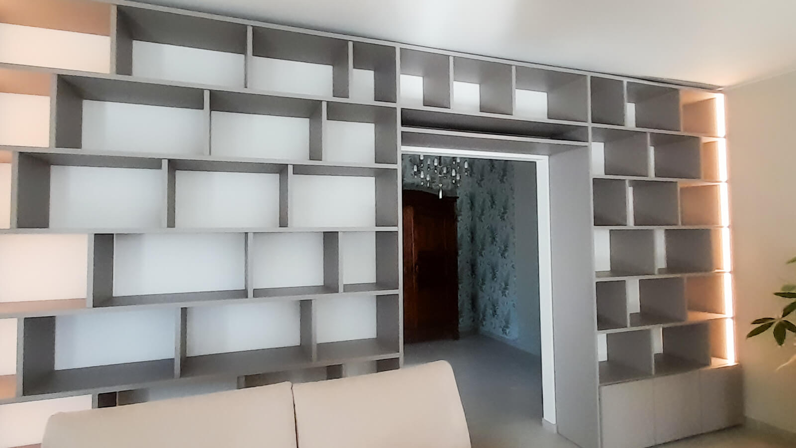 libreria con porta